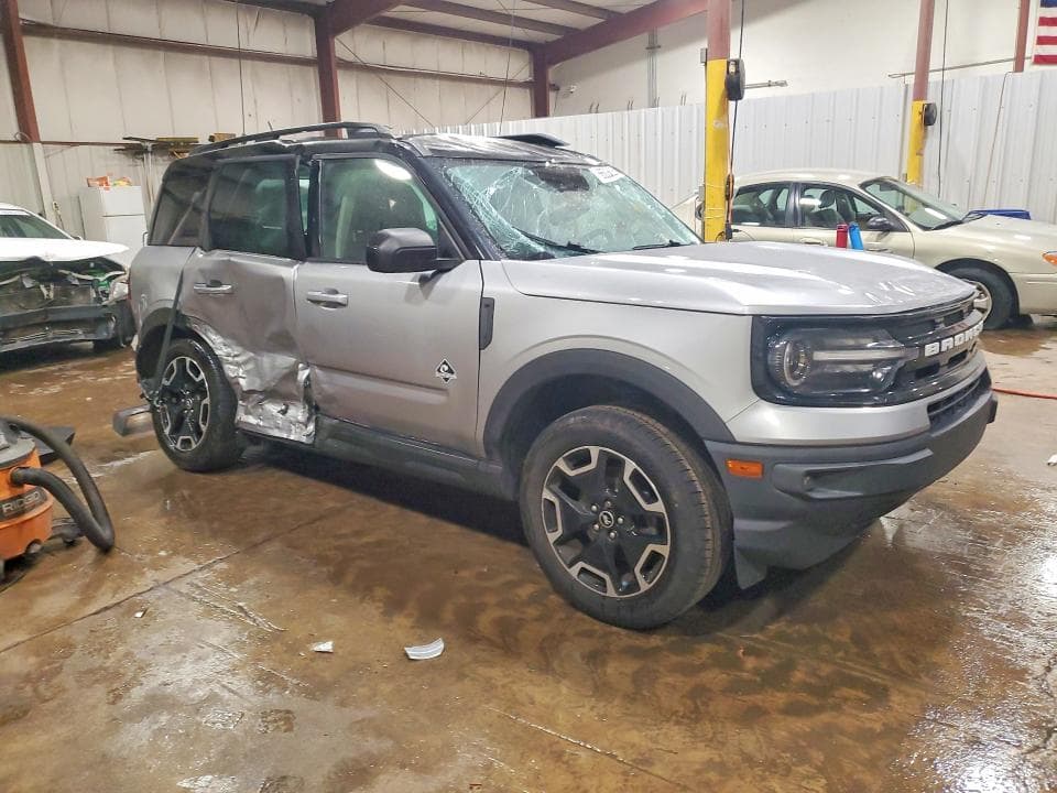 2021 FORD BRONCO SPORT OUTER BANKS 4