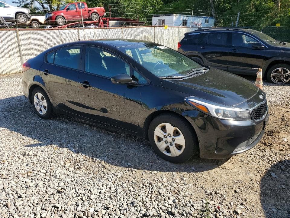 2017 KIA FORTE LX 4