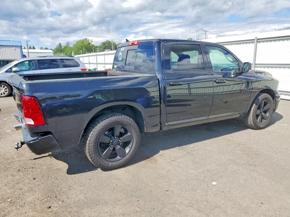 2018 RAM 1500 SLT 3