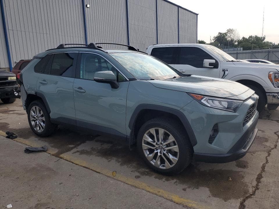 2020 TOYOTA RAV4 XLE PREMIUM 4