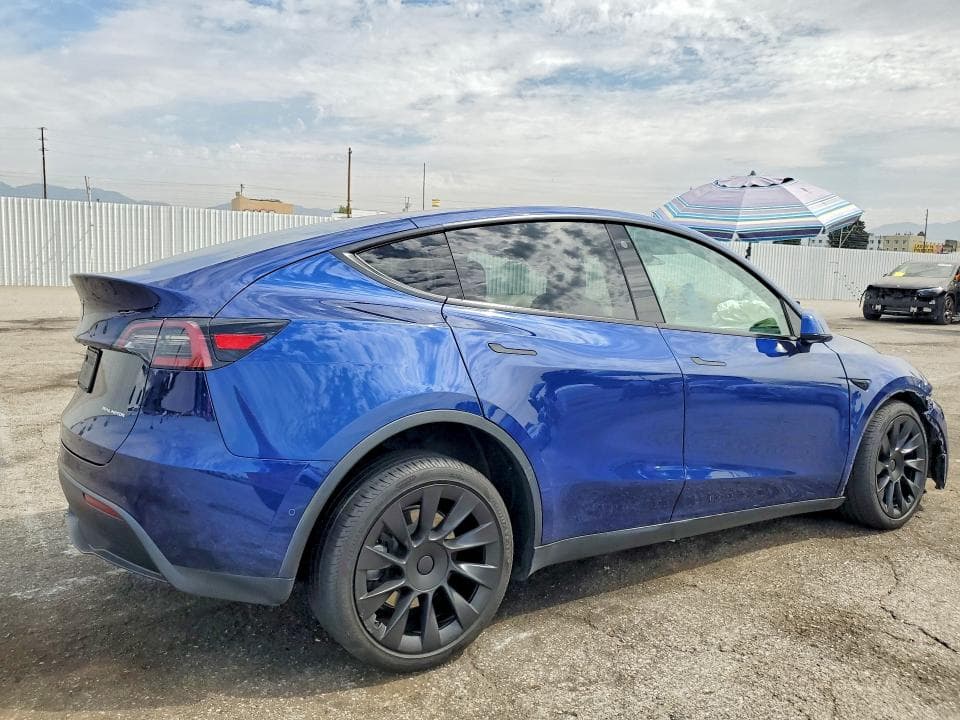 2021 TESLA MODEL Y 3