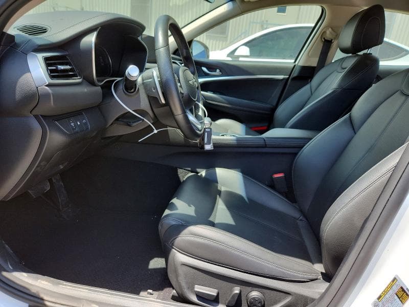 2026 GENESIS G70 2.5T STANDARD 7