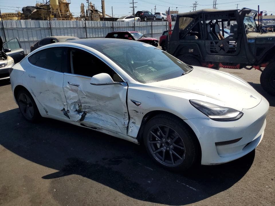 2020 TESLA MODEL 3 4