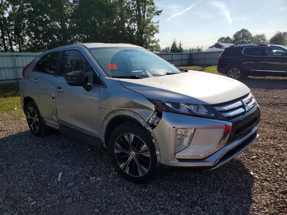 2019 MITSUBISHI ECLIPSE CROSS SE 4