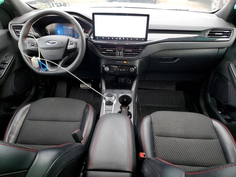 2024 FORD ESCAPE ST LINE 8