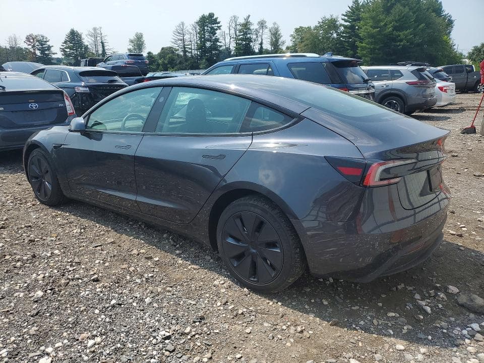 2024 TESLA MODEL 3 2