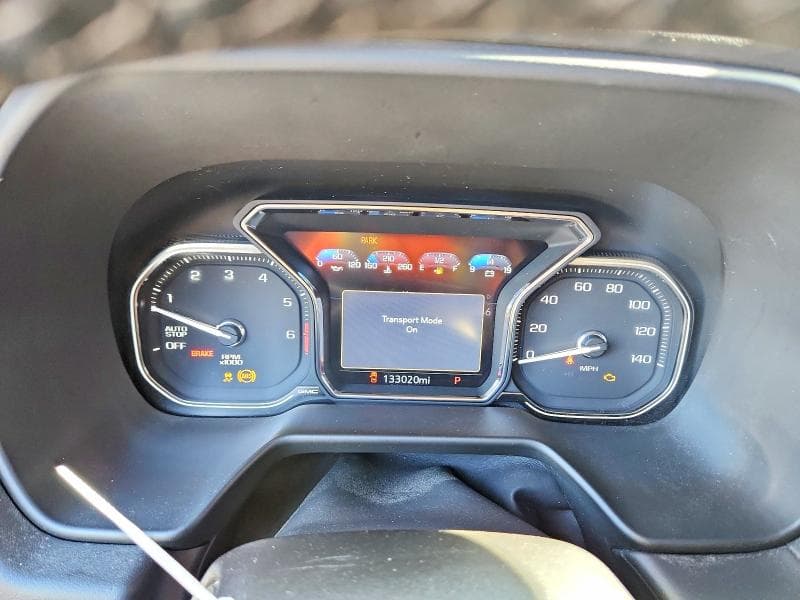 2021 GMC YUKON SLT 9