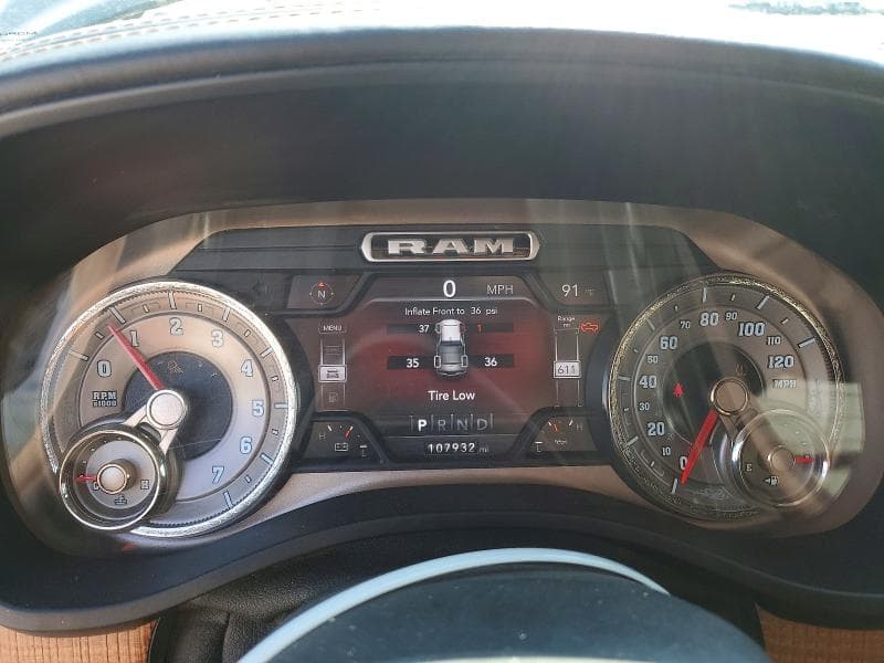 2019 RAM 1500 LONGHORN 9