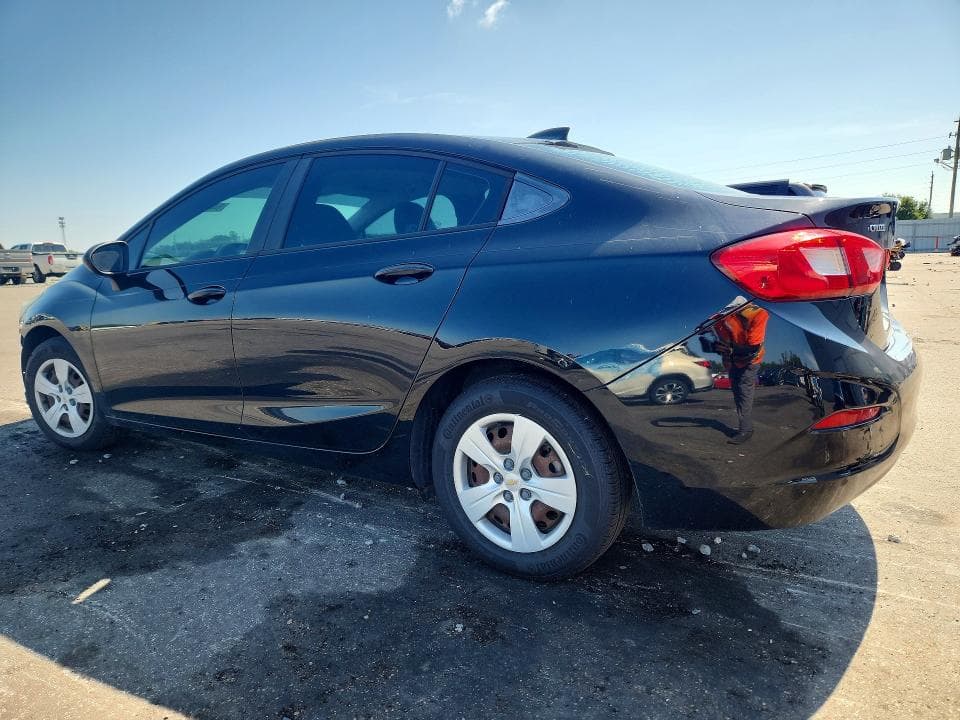 2018 CHEVROLET CRUZE LS 2