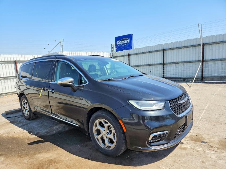 2022 CHRYSLER PACIFICA LIMITED 4