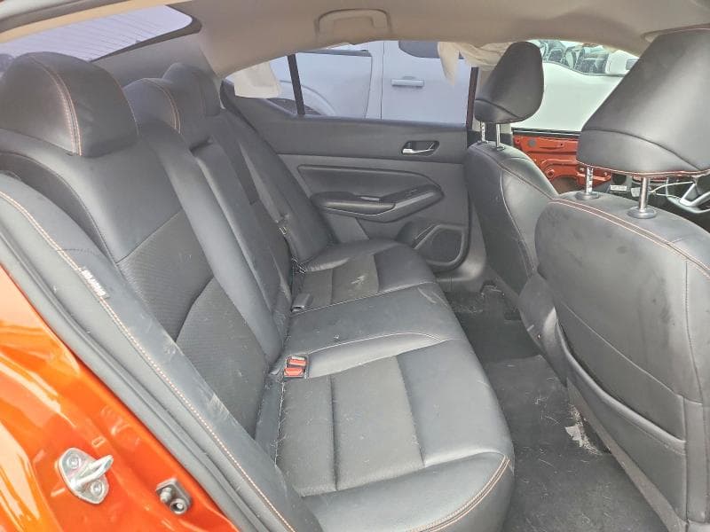 2022 NISSAN ALTIMA SR 10