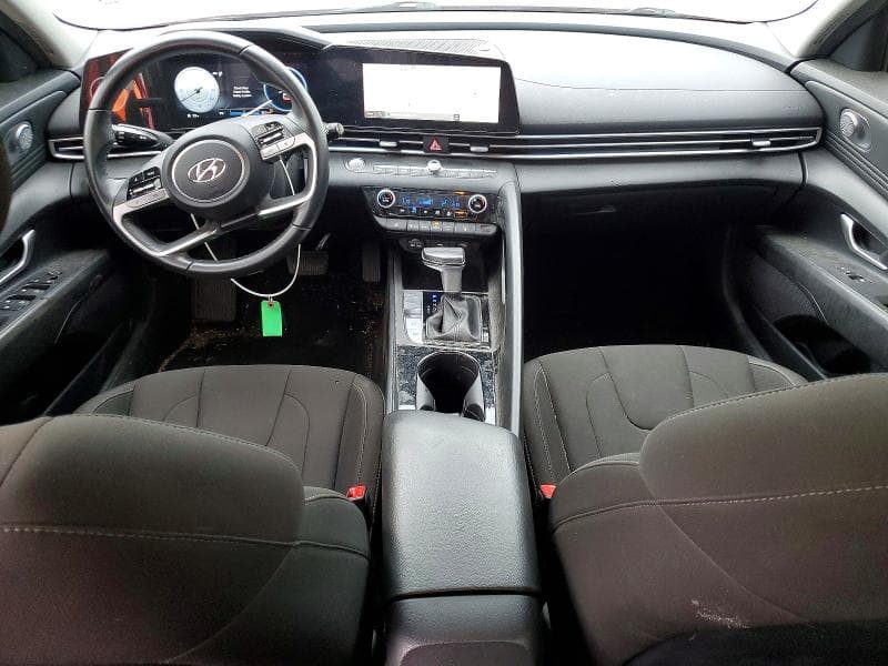 2023 HYUNDAI ELANTRA SEL 8