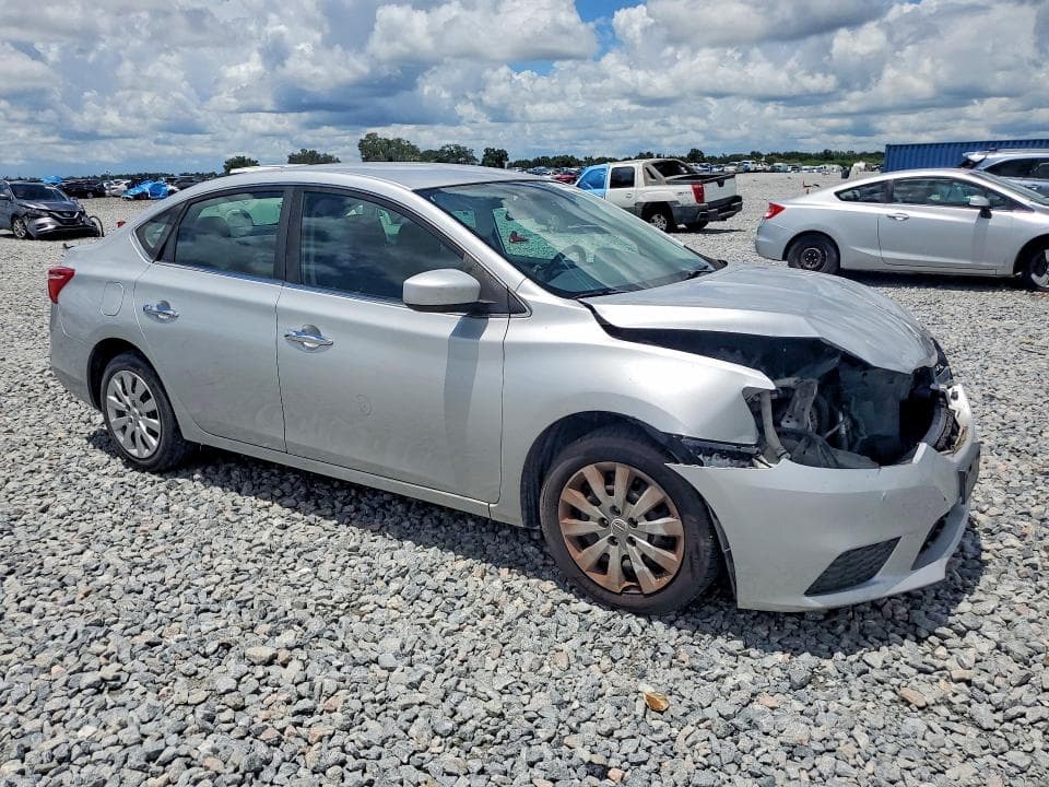 2019 NISSAN SENTRA S 4