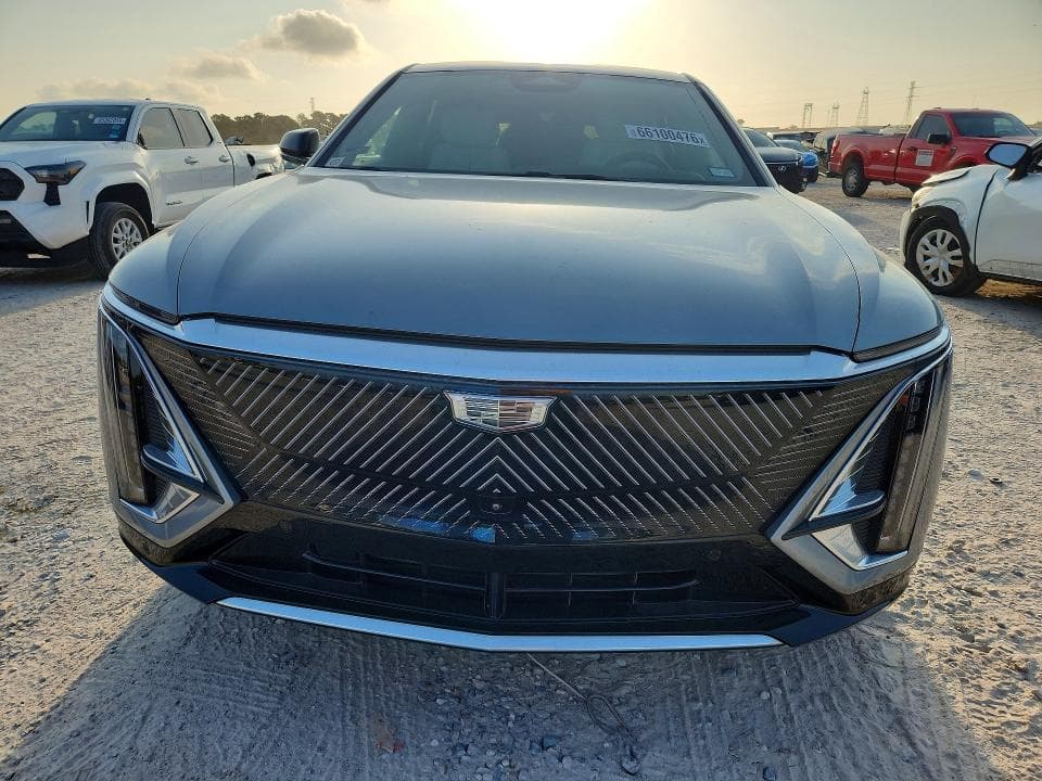 2024 CADILLAC LYRIQ LUXURY 5