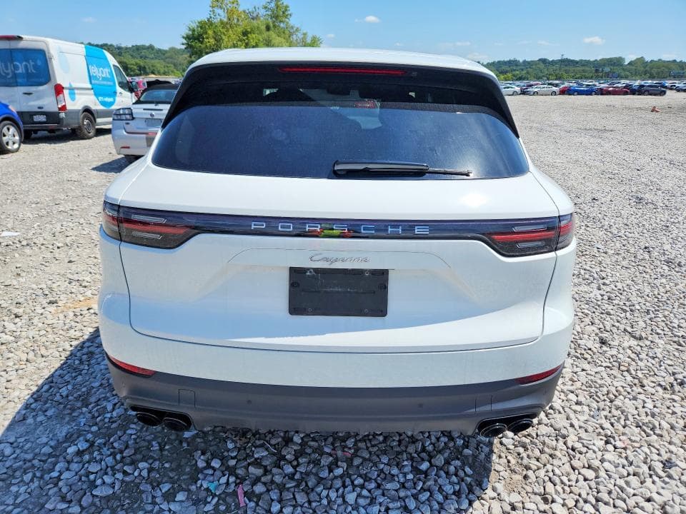 2023 PORSCHE CAYENNE BASE 6