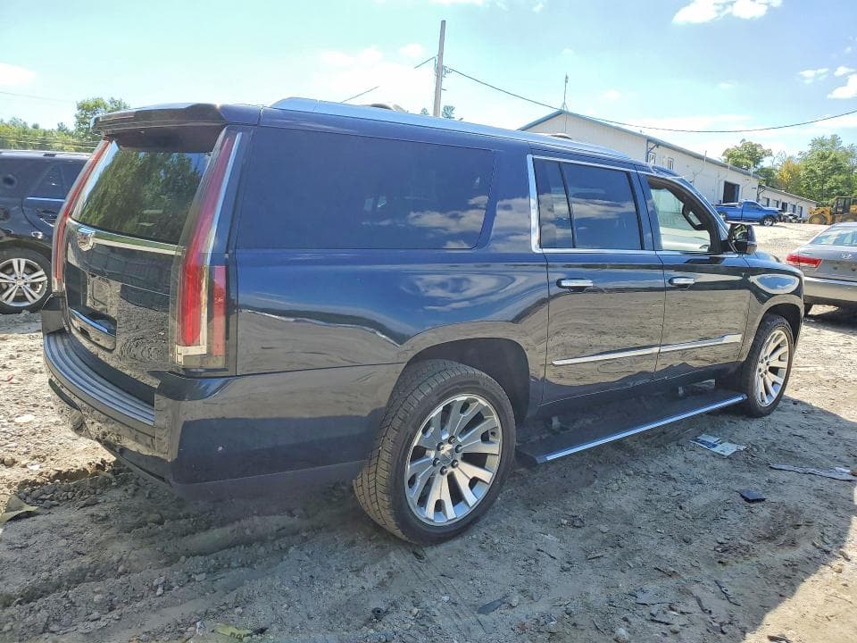 2017 CADILLAC ESCALADE ESV PLATINUM 3