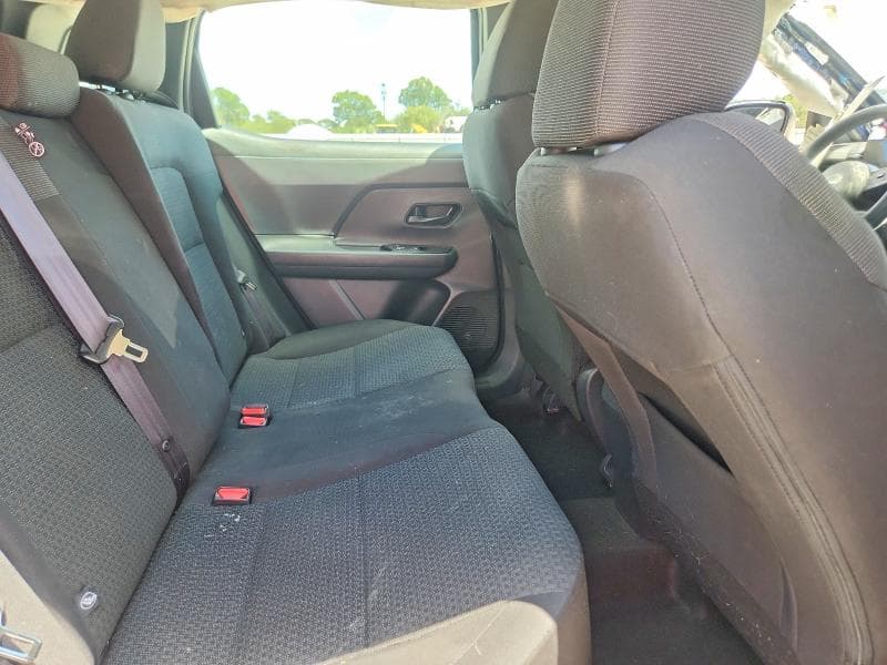2019 NISSAN KICKS S 11