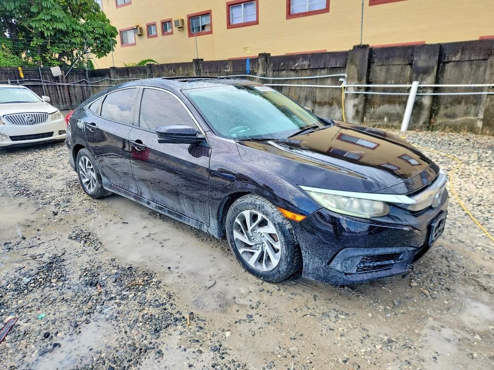 2017 HONDA CIVIC EX 4
