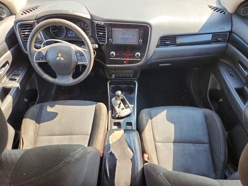 2020 MITSUBISHI OUTLANDER ES 8