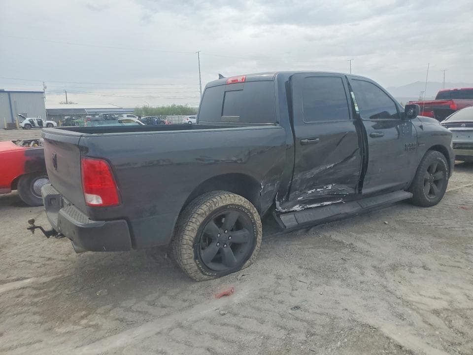 2018 RAM 1500 SLT 3