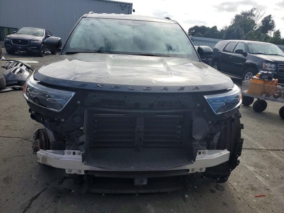 2023 FORD EXPLORER XLT 5