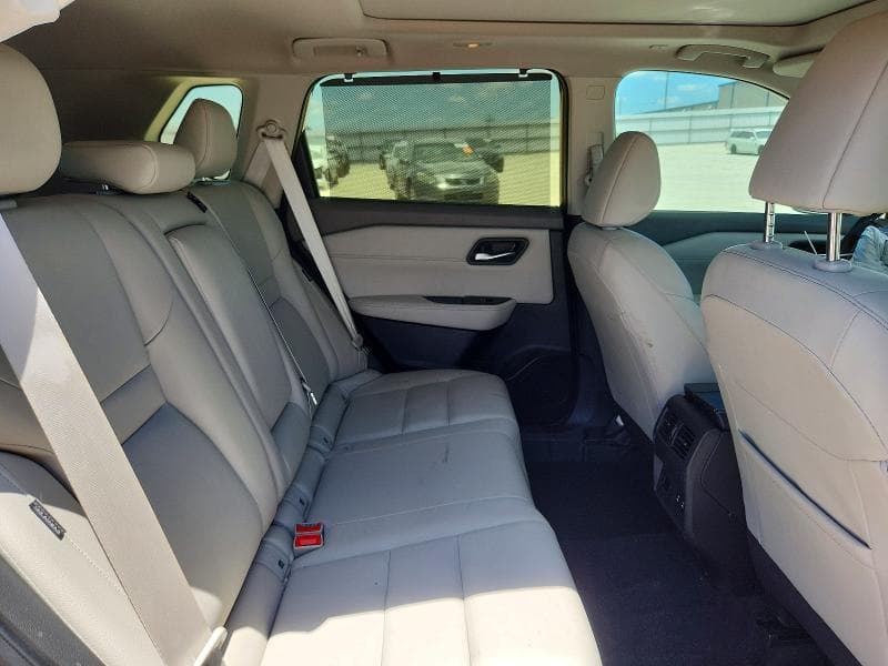 2024 NISSAN ROGUE SL 10