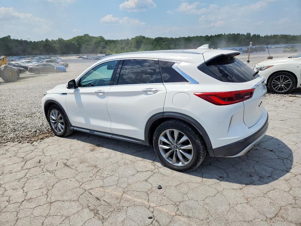 2019 INFINITI QX50 LUXE 2