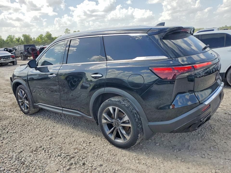 2023 INFINITI QX60 LUXE 2