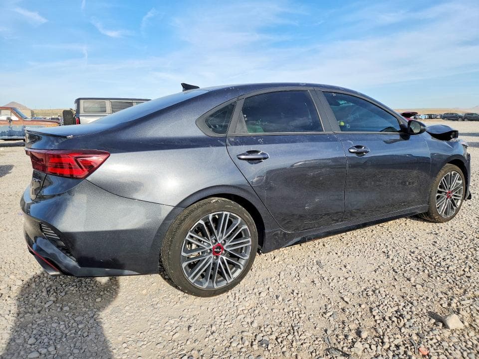 2024 KIA FORTE GT 3