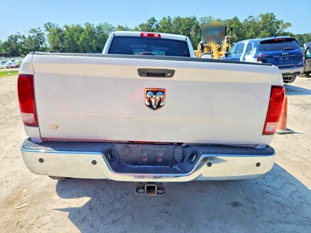 2018 RAM 3500 ST 6