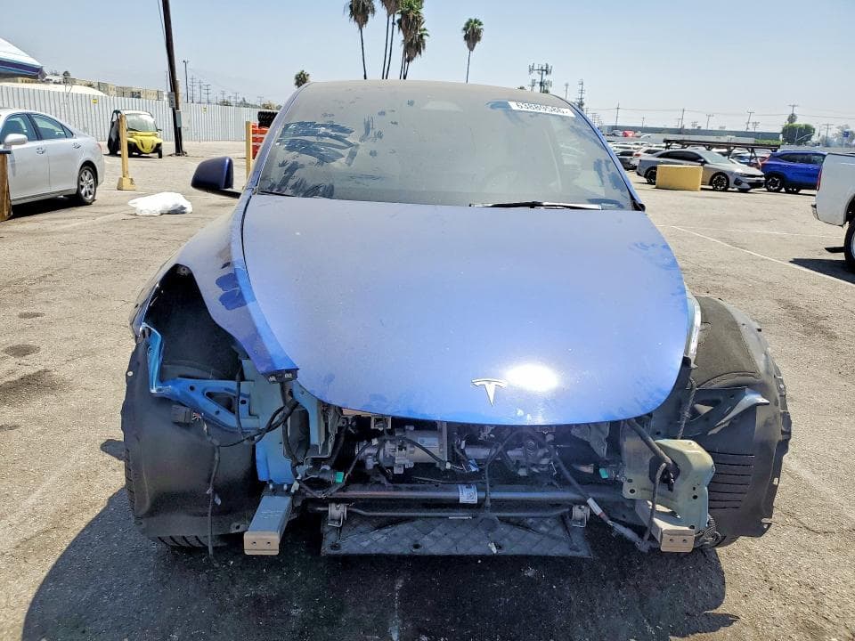 2023 TESLA MODEL Y 5