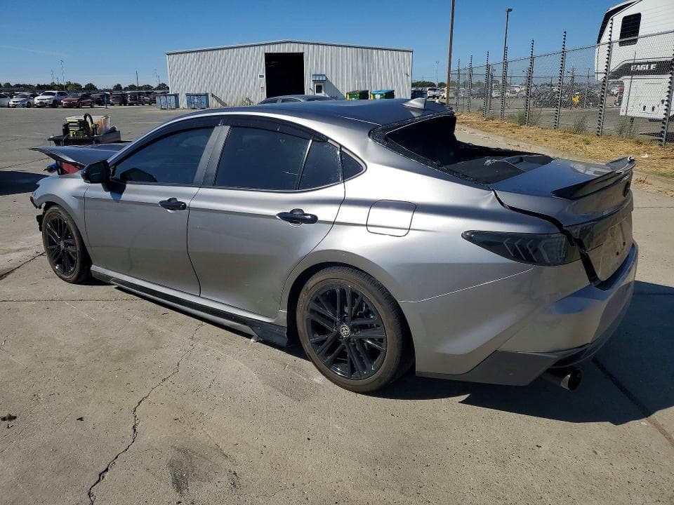 2025 TOYOTA CAMRY SE 2
