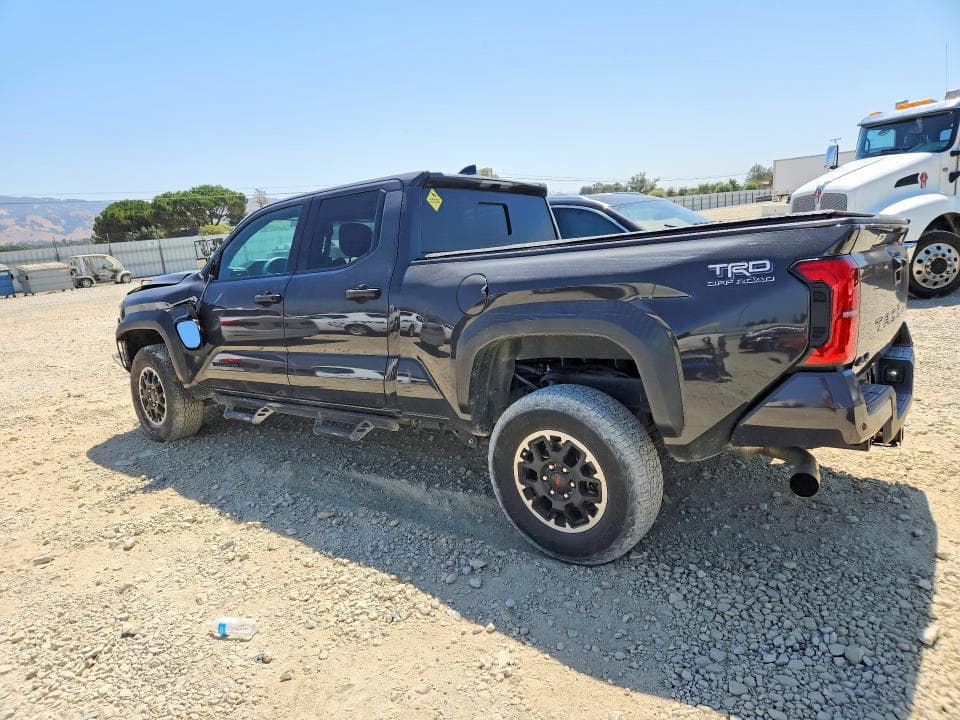 2024 TOYOTA TACOMA TRD OFF-ROAD 2