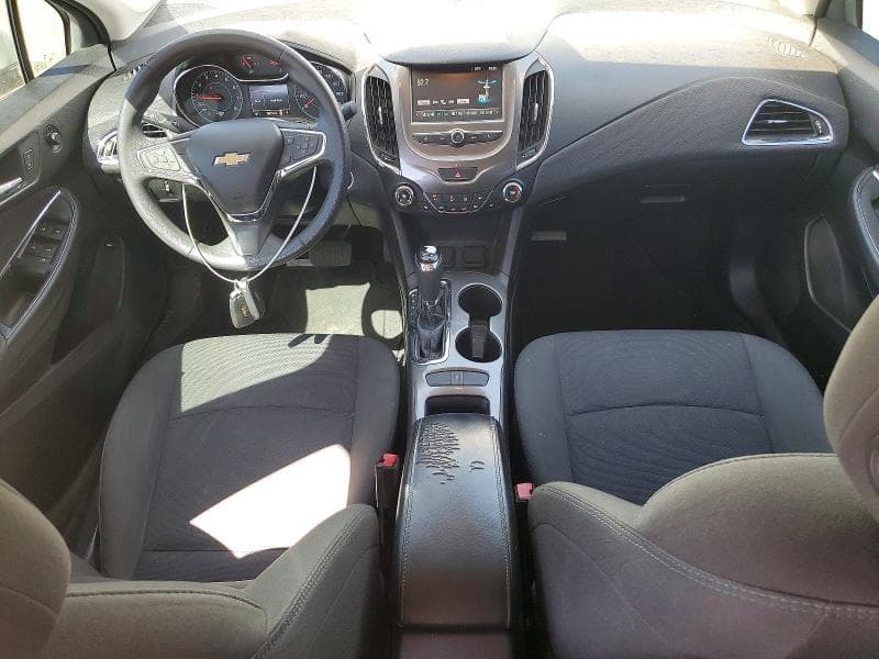 2017 CHEVROLET CRUZE LT 8