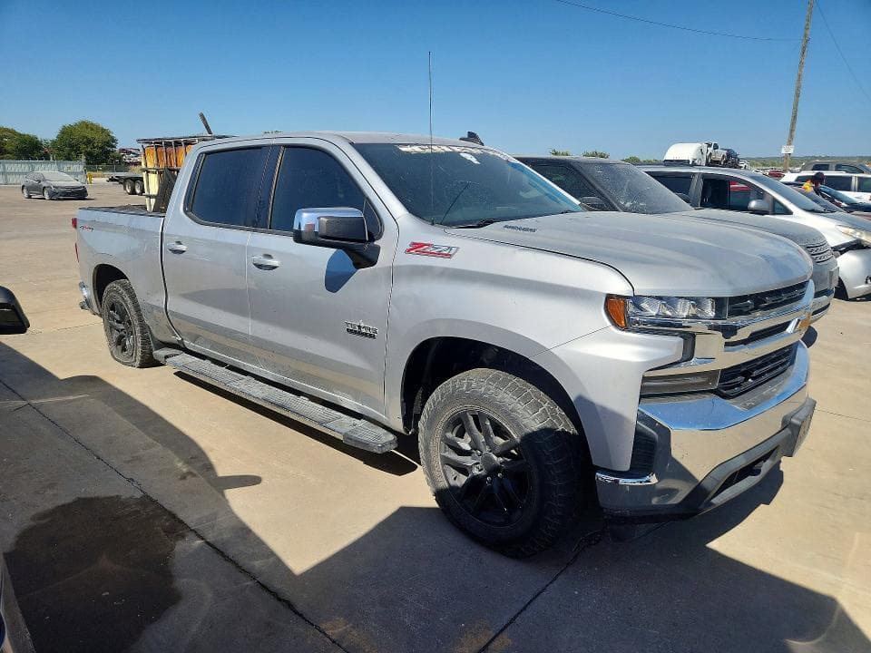 2020 CHEVROLET SILVERADO K1500 LT 4