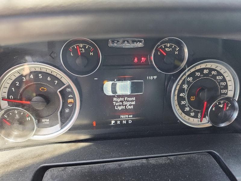 2019 RAM 1500 CLASSIC SLT 9