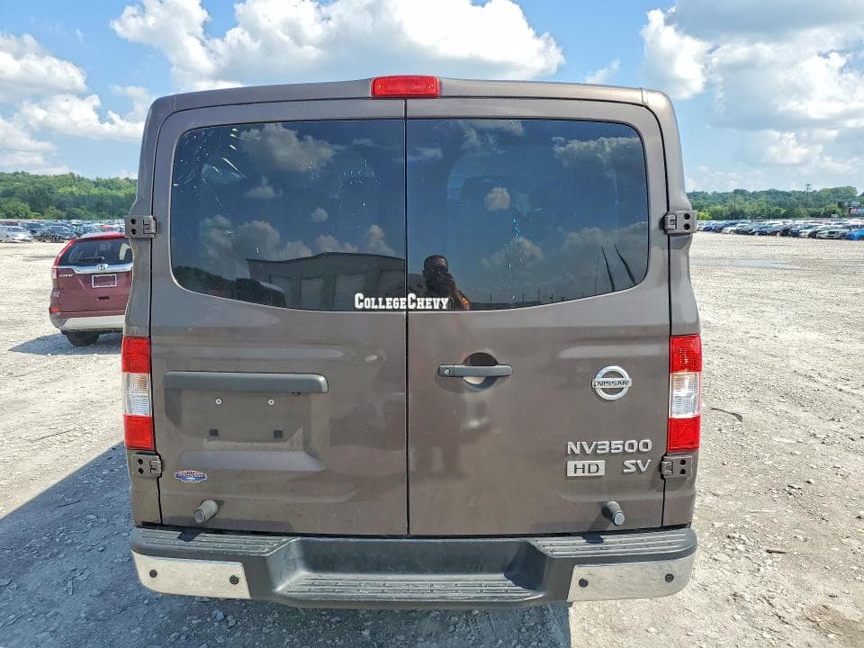 2017 NISSAN NV 3500 HD SV 6