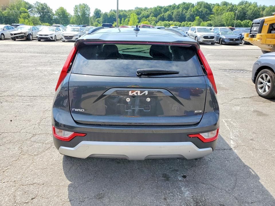 2024 KIA NIRO LX 6