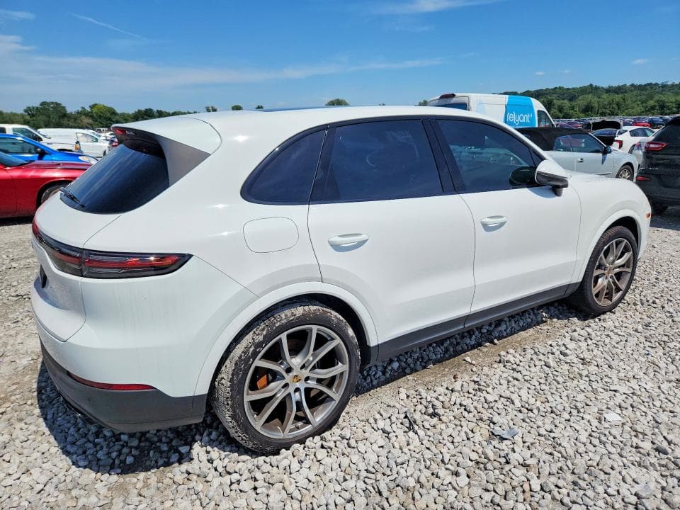 2023 PORSCHE CAYENNE BASE 3