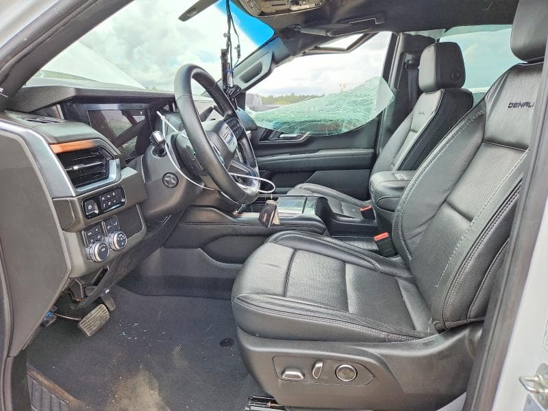 2025 GMC YUKON XL DENALI 7
