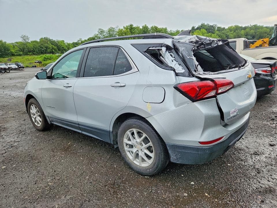 2022 CHEVROLET EQUINOX LT 2