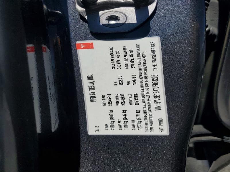 2018 TESLA MODEL 3 13