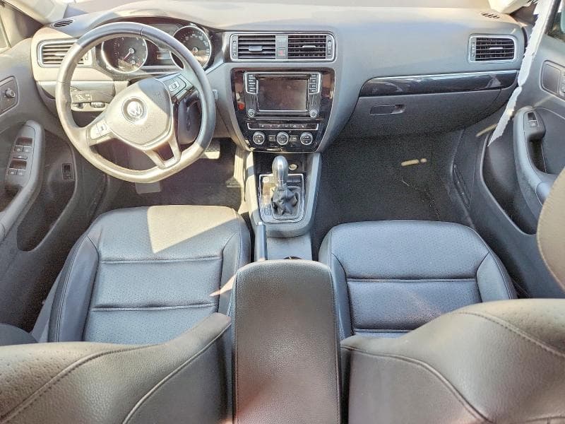 2017 VOLKSWAGEN JETTA SEL 8
