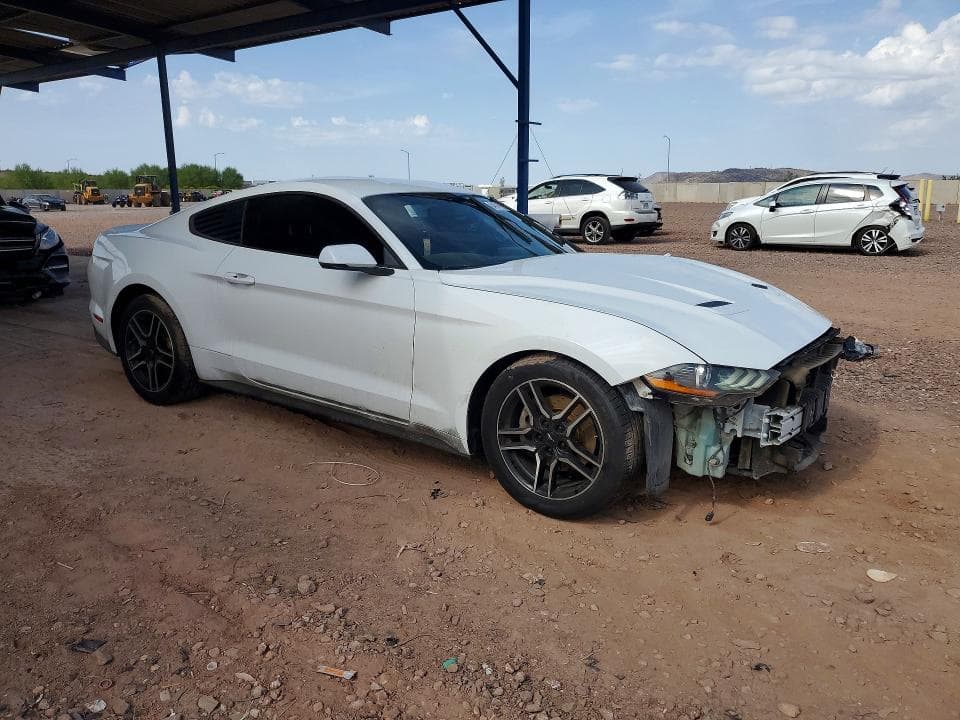2018 FORD MUSTANG 4