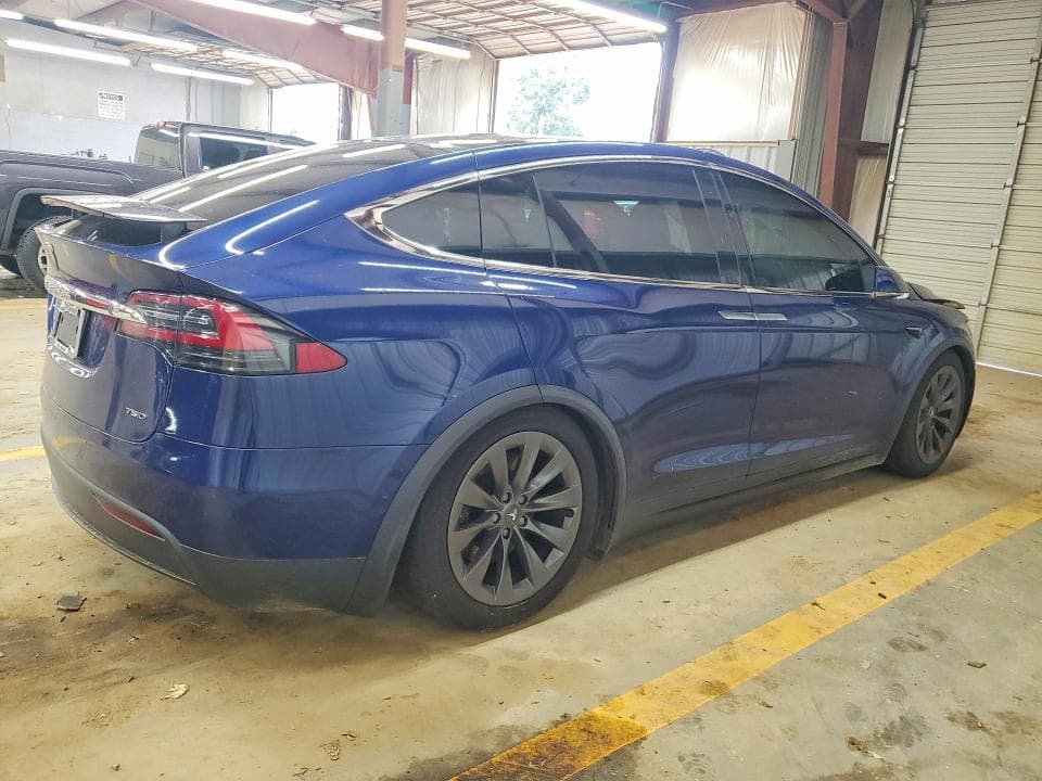 2018 TESLA MODEL X 3