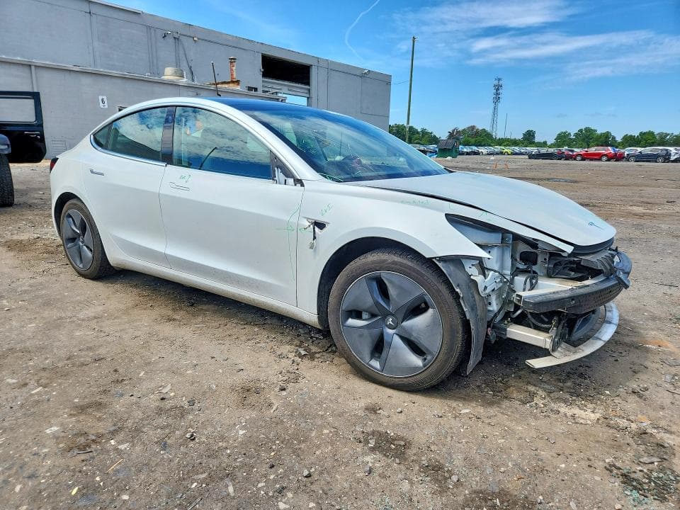 2020 TESLA MODEL 3 4