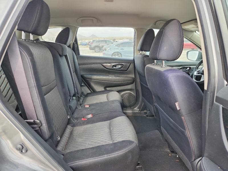 2017 NISSAN ROGUE S 10