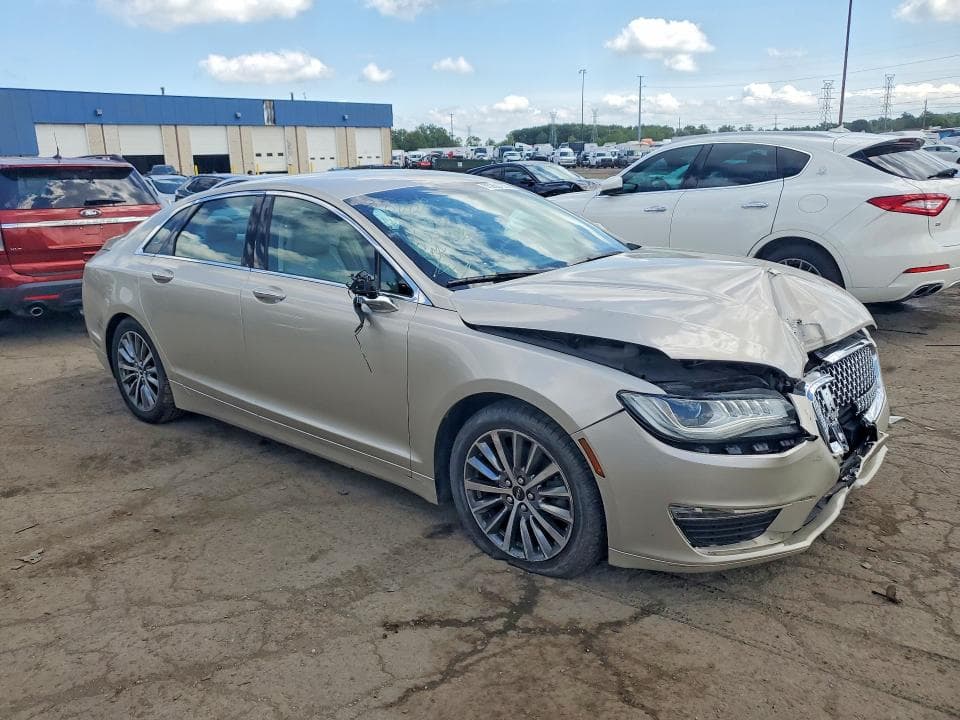 2017 LINCOLN MKZ PREMIERE 4