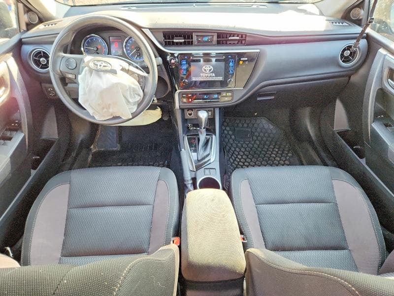 2017 TOYOTA COROLLA L 8