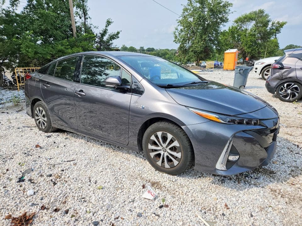 2020 TOYOTA PRIUS PRIME LIMITED 4